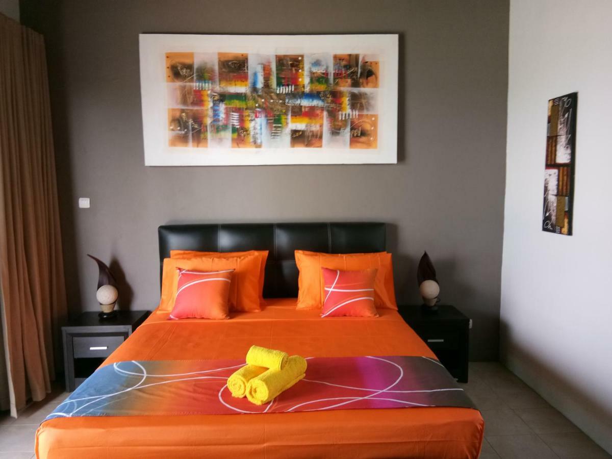 Villa Pemandangan Sekotong Barat Extérieur photo